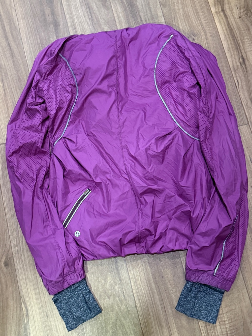 lululemon athletica women’s Purple Lightweight Windbreaker Jacket